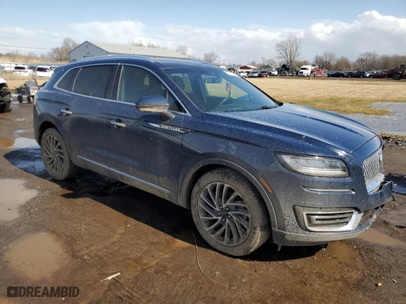 2019 Lincoln Nautilus Reserve with VIN 2LMPJ8L98KBL32497, listed as a Copart auction lot 47851515 with 0 mi miles and Salvage Title. Bid and sale history available at carsss.com. Image 4.