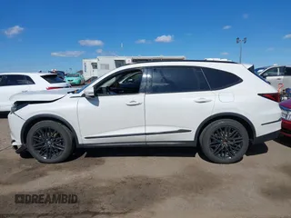 2023 Acura MDX w/Advance Package with VIN 5J8YE1H80PL021493, listed as a IAAI auction lot 41709351 with 23,467 mi miles. Bid and sale history available at carsss.com. Image 14.