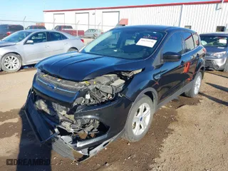 2015 Ford Escape SE with VIN 1FMCU9G91FUB50352, listed as a IAAI auction lot 40639198 with 126,862 mi miles. Bid and sale history available at carsss.com. Image 2.