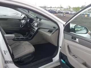 2015 Hyundai Sonata SE z VIN 5NPE24AFXFH236452, wystawiony jako IAAI lot #42386744 z przebiegiem 136 049 mil mil oraz . Historia ofert i sprzedaży dostępna na DreamBid. Obrazek 5.