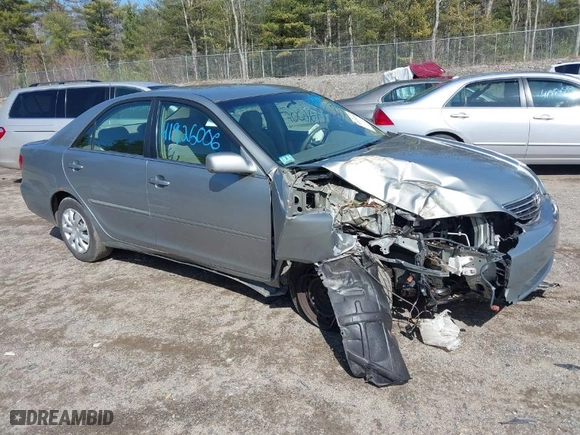 2006 Toyota Camry STD with VIN 4T1BE30K96U650939, listed as a IAAI auction lot 41926006 with 151,960 mi miles. Bid and sale history available at carsss.com. Image 1.