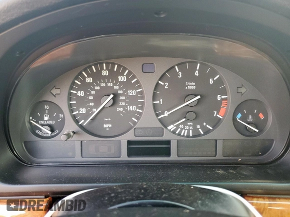 1998 BMW 5 Series 528i z VIN WBADD6323WGT91986, wystawiony jako Copart lot #57990025 z przebiegiem Nie podano mil oraz Czysty tytuł • Clean title. Historia ofert i sprzedaży dostępna na DreamBid. Obrazek 9.