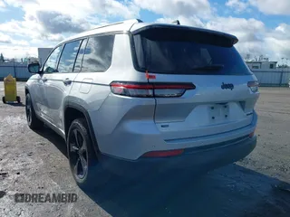 2022 Jeep Grand Cherokee Limited с VIN 1C4RJJBG0N8549422, выставлен на аукционе IAAI как лот 41735427 с пробегом 83 747 миль миль и . История ставок и продаж доступна на DreamBid. Изображение 3.