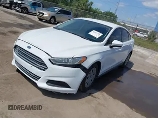 2013 Ford Fusion S with VIN 3FA6P0G70DR318768, listed as a IAAI auction lot 42103791 with 165,755 mi miles. Bid and sale history available at carsss.com. Image 2.