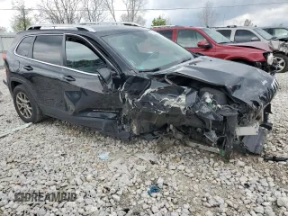 2018 Jeep Cherokee Latitude Plus with VIN 1C4PJMLX6JD618977, listed as a Copart auction lot 55198855 with 186,373 mi miles and Clean Title. Bid and sale history available at DreamBid. Image 4.