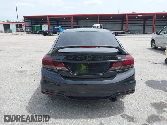 2015 Honda Civic Si with VIN 2HGFB6E52FH708459, listed as a IAAI auction lot 42438792 with 199,507 mi miles and . Bid and sale history available at DreamBid. Image 16.