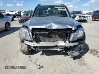 2015 Mercedes-Benz GLK 350 with VIN WDCGG5HB4FG421839, listed as a Copart auction lot 74516854 with 112,898 mi miles and Clean Title. Bid and sale history available at DreamBid. Image 5.