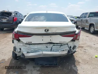 2021 Lexus ES 350 F Sport with VIN 58AGZ1B16MU098924, listed as a IAAI auction lot 42039190 with 41,786 mi miles and . Bid and sale history available at DreamBid. Image 17.
