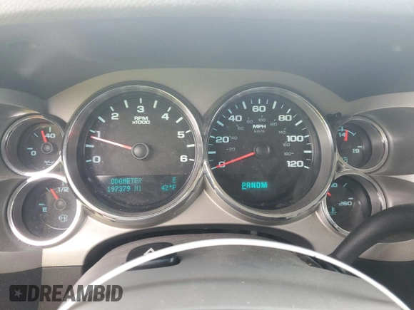 2013 Chevrolet Silverado 1500 LT with VIN 1GCRCSE07DZ185751, listed as a Copart auction lot 48394685 with 197,379 mi miles and Salvage Title. Bid and sale history available at DreamBid. Image 9.