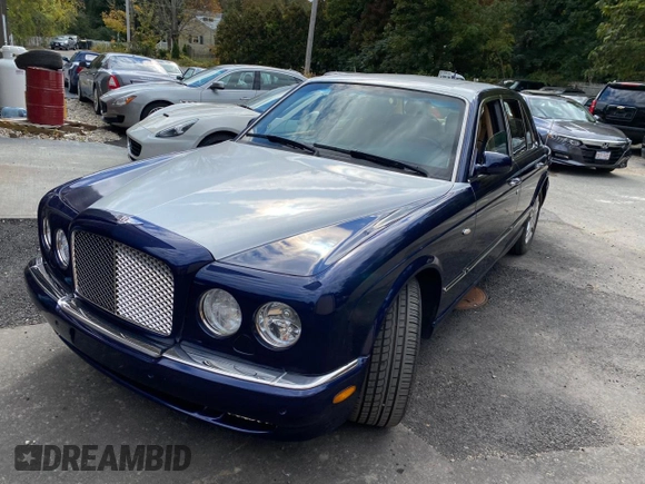 2008 Bentley Arnage with VIN SCBLC47J48CX12700, listed as a Copart auction lot 46868785 with 72,001 mi miles and Clean Title. Bid and sale history available at DreamBid. Image 2.