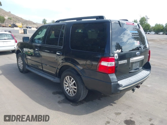 2008 Ford Expedition SSV с VIN 1FMFU155X8LA50015, выставлен на аукционе IAAI как лот 42258284 с пробегом 218 117 миль миль и . История ставок и продаж доступна на DreamBid. Изображение 3.