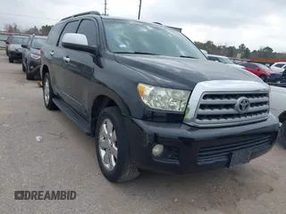 2008 Toyota Sequoia Ltd with VIN 5TDZY68A78S004393, listed as a IAAI auction lot 41581891 with 258,788 mi miles. Bid and sale history available at carsss.com. Image 1.