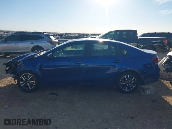 2024 Kia Forte LXS with VIN 3KPF24AD2RE749898, listed as a IAAI auction lot 41620623 with 4,378 mi miles and . Bid and sale history available at DreamBid. Image 14.