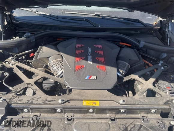 2023 BMW XM z VIN 5YM23CS05P9S15319, wystawiony jako Copart lot #44236315 z przebiegiem 14 919 mil mil oraz Czysty tytuł • Clean title. Historia ofert i sprzedaży dostępna na DreamBid. Obrazek 7.