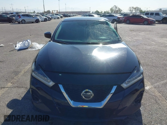 2019 Nissan Maxima SV with VIN 1N4AA6AV0KC379040, listed as a IAAI auction lot 42003805 with 53,724 mi miles and . Bid and sale history available at DreamBid. Image 12.