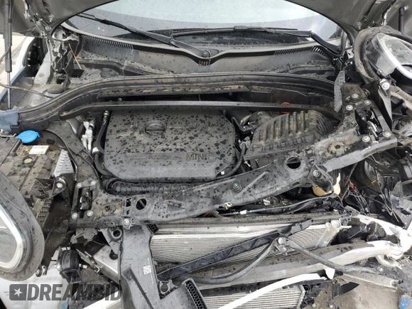 2024 MINI Countryman Cooper S with VIN WMZ83BR08R3R60395, listed as a Copart auction lot 61432835 with 18,142 mi miles and Salvage title. Bid and sale history available at DreamBid. Image 12.