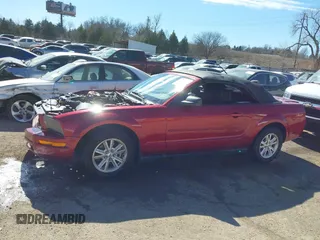 2007 Ford Mustang Deluxe with VIN 1ZVFT84N375278973, listed as a IAAI auction lot 41649628 with Not Provided miles and . Bid and sale history available at carsss.com. Image 14.
