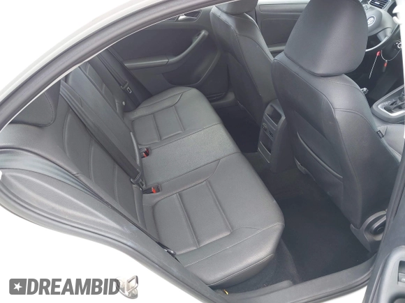 2012 Volkswagen Jetta SE z VIN 3VWDP7AJ7CM350057, wystawiony jako IAAI lot #42499732 z przebiegiem 92 203 mil mil oraz . Historia ofert i sprzedaży dostępna na DreamBid. Obrazek 8.