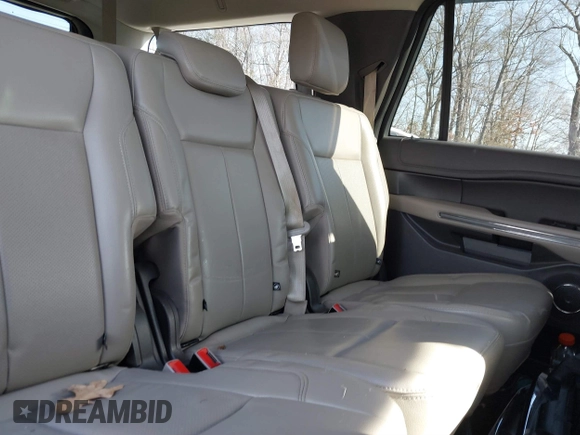 2020 Ford Expedition Max XLT с VIN 1FMJK1JT5LEA49551, выставлен на аукционе IAAI как лот 41348178 с пробегом 83 456 миль миль и . История ставок и продаж доступна на DreamBid. Изображение 8.