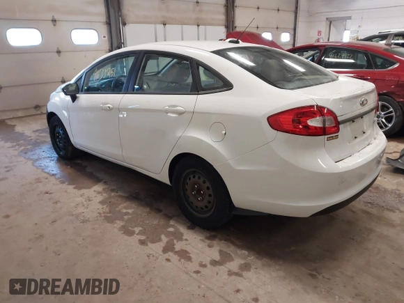2012 Ford Fiesta S with VIN 3FADP4AJ9CM140647, listed as a IAAI auction lot 41633251 with 117,309 mi miles. Bid and sale history available at carsss.com. Image 3.