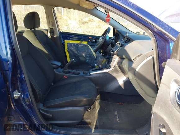 2019 Nissan Sentra SR with VIN 3N1AB7AP6KY456356, listed as a IAAI auction lot 41762846 with 113,852 mi miles. Bid and sale history available at carsss.com. Image 5.