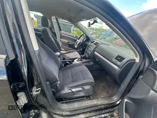 2006 Volkswagen Jetta z VIN 3VWRF31K56M604489, wystawiony jako Copart lot #61240034 z przebiegiem 136 199 mil mil oraz Szkoda całkowita • Salvage title. Historia ofert i sprzedaży dostępna na DreamBid. Obrazek 7.