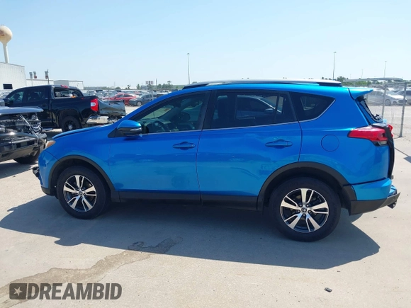 2018 Toyota RAV4 XLE with VIN JTMWFREV2JJ168557, listed as a IAAI auction lot 41994837 with 107,636 mi miles. Bid and sale history available at carsss.com. Image 14.