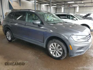 2020 Volkswagen Tiguan S with VIN 3VV1B7AX7LM044583, listed as a Copart auction lot 60093015 with 113,743 mi miles and Clean title. Bid and sale history available at DreamBid. Image 4.