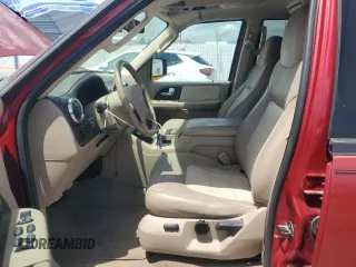 2005 Ford Expedition Eddie Bauer z VIN 1FMPU17545LA15984, wystawiony jako Copart lot #57132095 z przebiegiem 176 554 mil mil oraz Tytuł czysty. Historia ofert i sprzedaży dostępna na DreamBid. Obrazek 7.