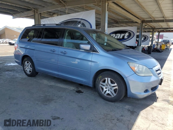 2007 Honda Odyssey EX-L z VIN 5FNRL38647B077250, wystawiony jako Copart lot #56925425 z przebiegiem 159 281 mil mil oraz Szkoda całkowita • Salvage title. Historia ofert i sprzedaży dostępna na DreamBid. Obrazek 4.
