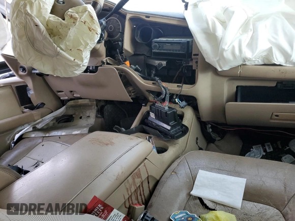 2005 Ford Expedition Eddie Bauer with VIN 1FMFU17515LA67343, listed as a Copart auction lot 43562415 with 0 mi miles and Salvage Title. Bid and sale history available at carsss.com. Image 8.