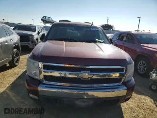 2008 Chevrolet Silverado 1500 LTZ with VIN 1GCEK19018Z152532, listed as a Copart auction lot 87527995 with 250,280 mi miles and Clean Title. Bid and sale history available at carsss.com. Image 5.