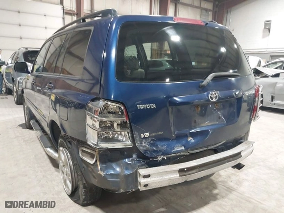 2004 Toyota Highlander with VIN JTEEP21A340004047, listed as a IAAI auction lot 41919779 with 274,110 mi miles. Bid and sale history available at carsss.com. Image 6.