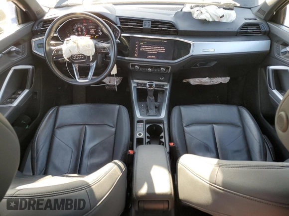 2020 Audi Q3 Premium z VIN WA1AECF34L1024819, wystawiony jako Copart lot #53194995 z przebiegiem 109 523 mil mil oraz Szkoda całkowita • Salvage title. Historia ofert i sprzedaży dostępna na DreamBid. Obrazek 8.