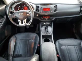 2011 Kia Sportage SX with VIN KNDPCCA64B7149631, listed as a Copart auction lot 81177404 with 160,192 mi miles and Salvage Title. Bid and sale history available at carsss.com. Image 8.