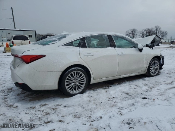 2020 Toyota Avalon Hybrid Limited with VIN 4T1D21FB4LU017838, listed as a Copart auction lot 42004405 with 98,319 mi miles and Salvage Title. Bid and sale history available at carsss.com. Image 3.