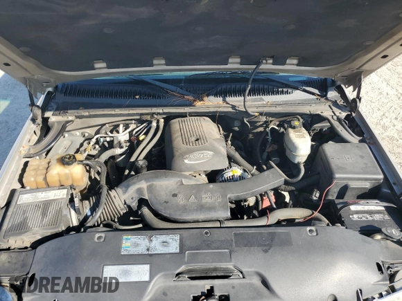 2005 Chevrolet Suburban LS with VIN 3GNEC16Z75G194660, listed as a Copart auction lot 42933415 with 280,030 mi miles and Salvage title. Bid and sale history available at DreamBid. Image 14.