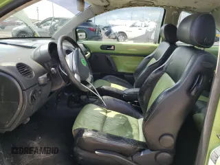 2003 Volkswagen Beetle GLS with VIN 3VWCD21C83M407178, listed as a Copart auction lot 58557825 with 207,594 mi miles and Salvage title. Bid and sale history available at DreamBid. Image 7.
