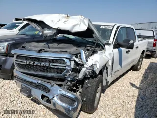 2019 Ram 1500 Tradesman with VIN 1C6RREGT0KN567512, listed as a Copart auction lot 64258584 with 105,066 mi miles and Salvage Title. Bid and sale history available at carsss.com. Image 1.