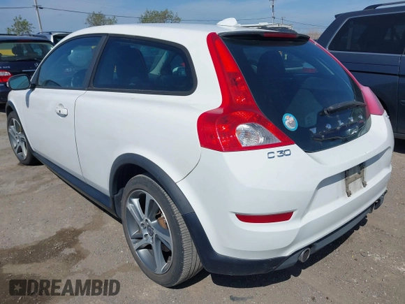 2013 Volvo C30 T5 with VIN YV1672MK1D2301684, listed as a IAAI auction lot 42041442 with 112,034 mi miles and . Bid and sale history available at DreamBid. Image 3.