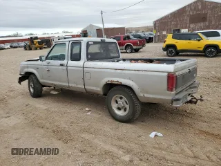 1989 Ford Ranger with VIN 1FTCR15T0KPB17602, listed as a Copart auction lot 44676344 with 1,206 mi miles and Clean Title. Bid and sale history available at carsss.com. Image 2.