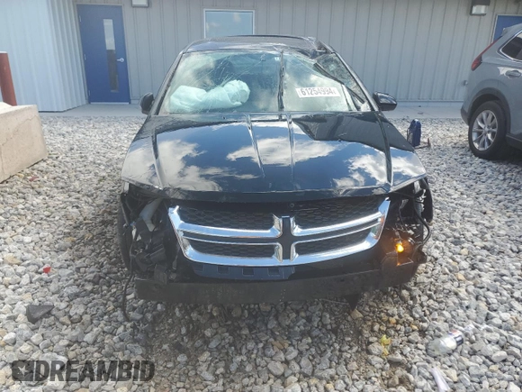 2011 Dodge Avenger Lux with VIN 1B3BD2FG3BN544061, listed as a Copart auction lot 61254994 with 102,227 mi miles and Clean Title. Bid and sale history available at DreamBid. Image 5.