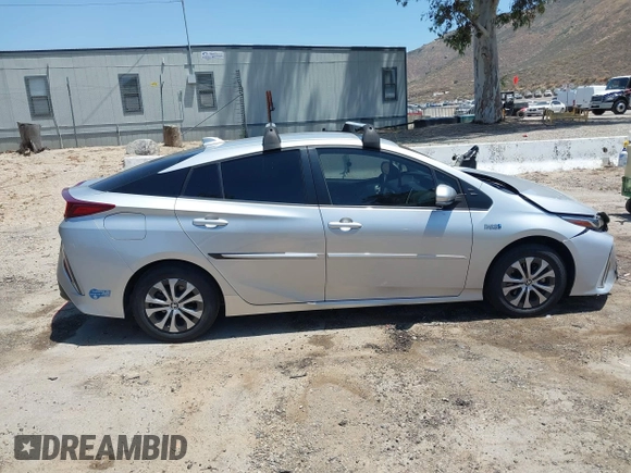 2022 Toyota Prius LE с VIN JTDKAMFP0N3204255, выставлен на аукционе IAAI как лот 42374932 с пробегом 38 552 миль миль и . История ставок и продаж доступна на DreamBid. Изображение 12.