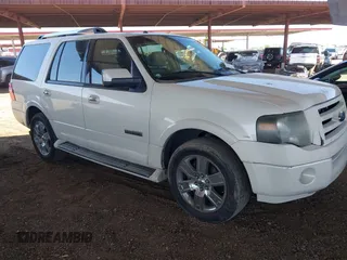 2008 Ford Expedition Limited с VIN 1FMFU195X8LA81579, выставлен на аукционе IAAI как лот 42582447 с пробегом 240 409 миль миль и . История ставок и продаж доступна на DreamBid. Изображение 1.