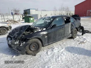 2009 BMW 3 Series 323i z VIN WBAPG73579A401821, wystawiony jako Copart lot #43933955 z przebiegiem Nie podano mil oraz Nie do naprawy • Non repairable. Historia ofert i sprzedaży dostępna na DreamBid. Obrazek 1.