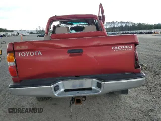 2003 Toyota Tacoma PreRunner z VIN 5TEGN92N03Z232888, wystawiony jako Copart lot #56922295 z przebiegiem 281 137 mil mil oraz Szkoda całkowita • Salvage title. Historia ofert i sprzedaży dostępna na DreamBid. Obrazek 6.