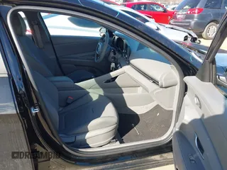 2023 Hyundai Elantra SE with VIN KMHLL4AG7PU600066, listed as a IAAI auction lot 41315954 with 14,460 mi miles and . Bid and sale history available at DreamBid. Image 5.