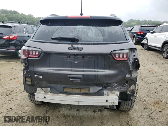 2019 Jeep Compass Altitude with VIN 3C4NJDBB4KT661545, listed as a Copart auction lot 59370195 with 81,595 mi miles and Salvage title. Bid and sale history available at DreamBid. Image 6.