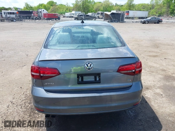 2016 Volkswagen Jetta Sport z VIN 3VWD17AJ9GM376294, wystawiony jako IAAI lot #42141450 z przebiegiem 139 030 mil mil oraz . Historia ofert i sprzedaży dostępna na DreamBid. Obrazek 17.