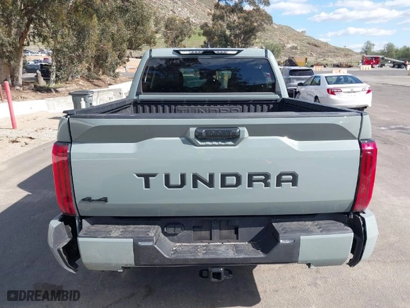 2024 Toyota Tundra 4WD SR5 with VIN 5TFLA5DB5RX215364, listed as a IAAI auction lot 41705796 with 3,976 mi miles. Bid and sale history available at carsss.com. Image 16.